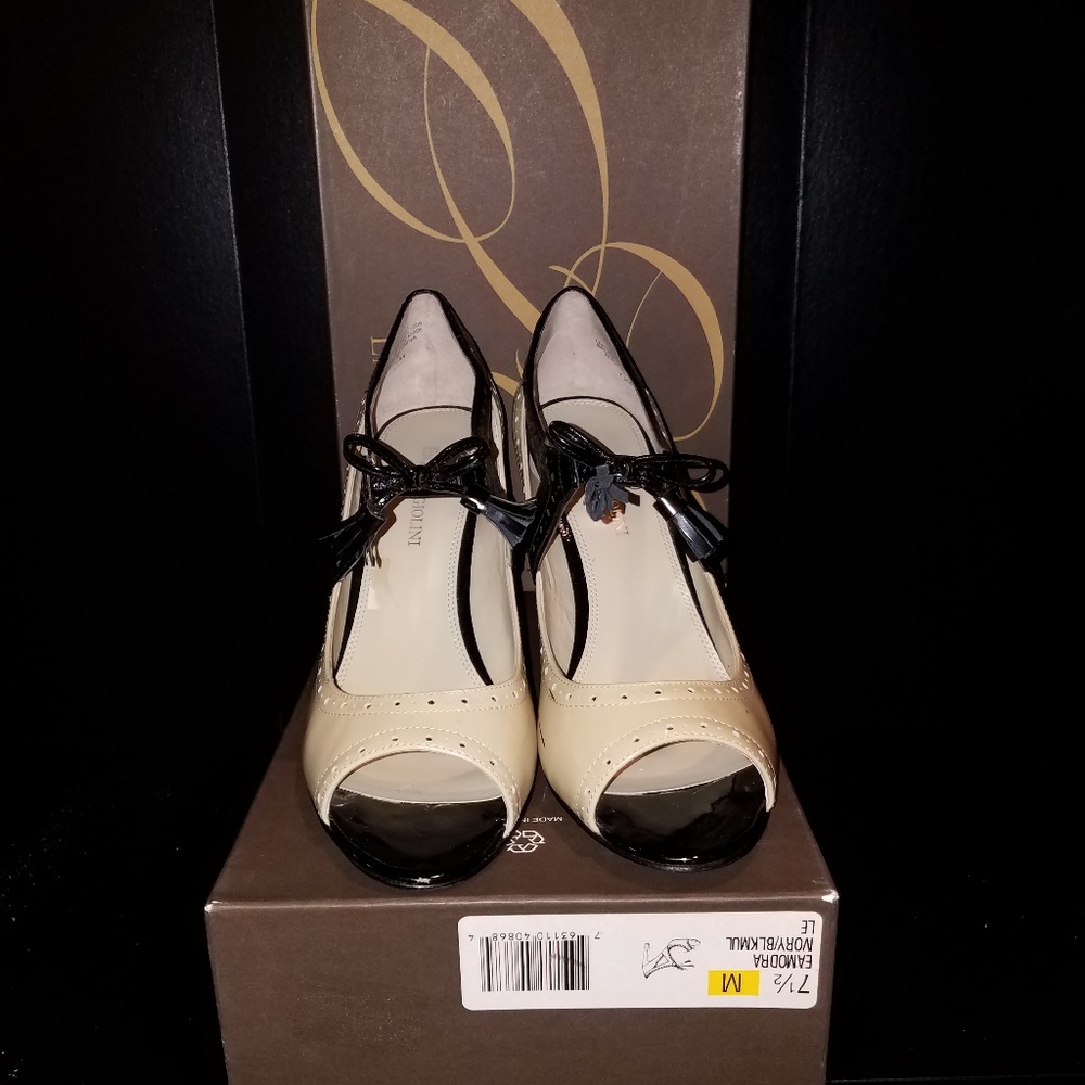 Enzo Angiolini Peep Toe Shoes